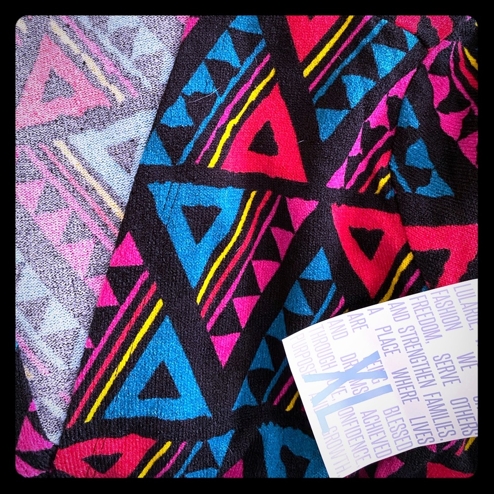 LuLaRoe XL Sarah